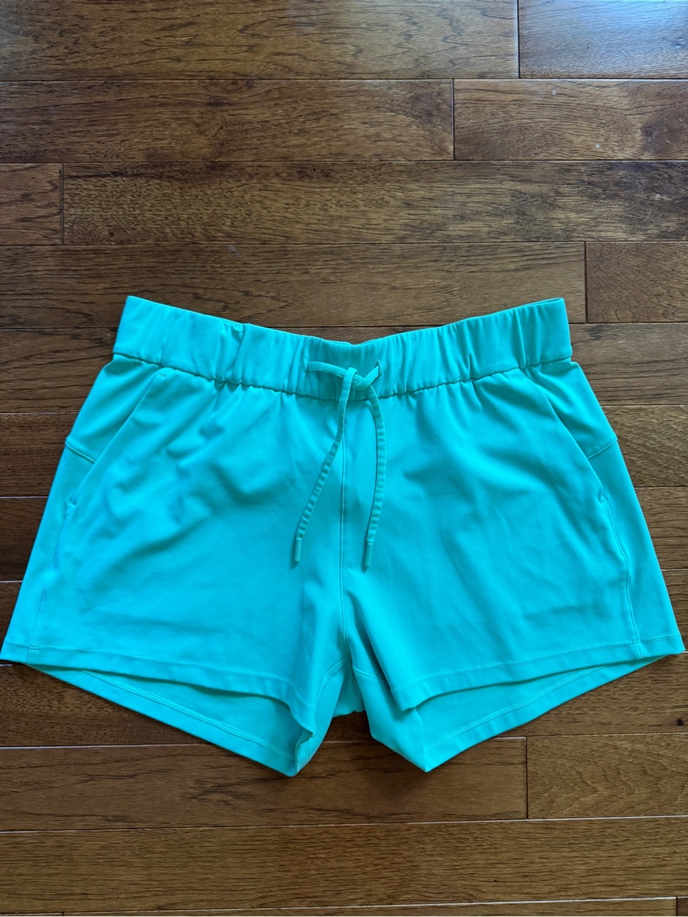 Zyia Aqua club shorts